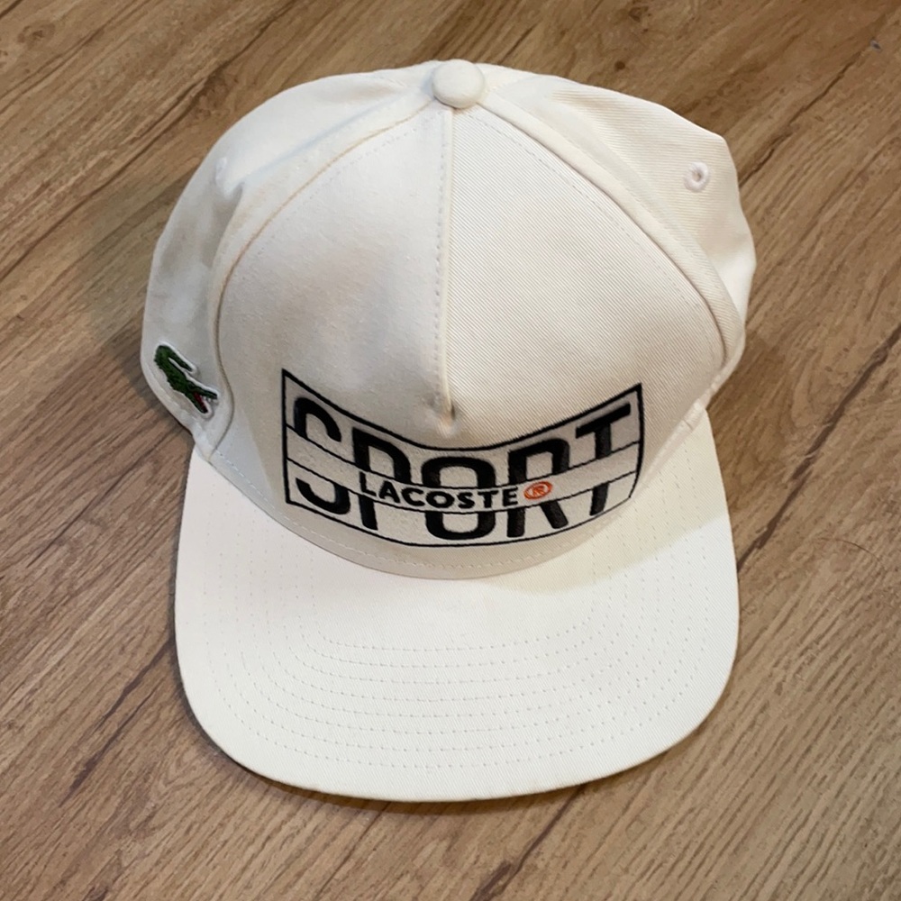 Lacoste hat